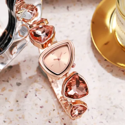 Women's Irregular Shape Large Sparkling Special-shaped Rhinestone Simple Sun Pattern Dial Fashion Trend Avant-garde Quarts Watch