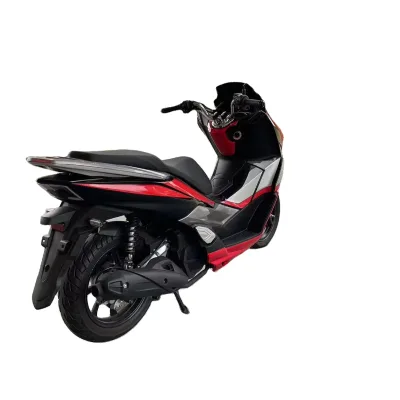 The Red Color of This Motorcycle Is More Fashionable.curved Beam Motorcycle Stylish commuter Style Motorcycle