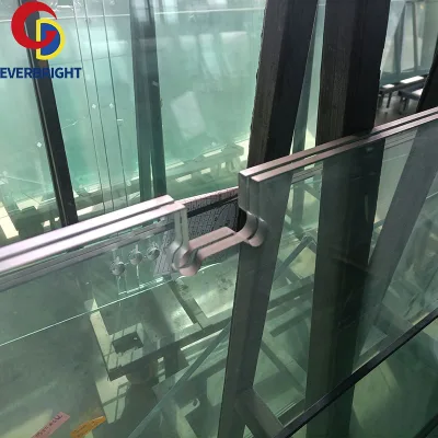 Customization Tempered Glass 4mm-19mm Sizes for Outdoor Bathroom Staircase Industrial Entry Applications