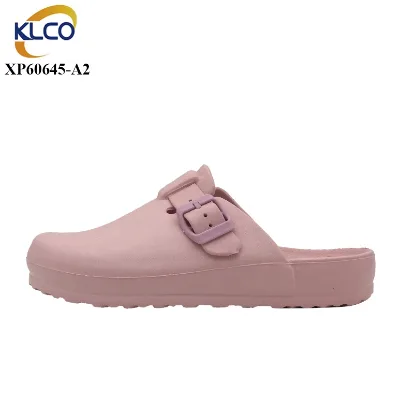 New Beach Sandals Garden Shoes Lightweight Clogs Shoes Casual Clogs