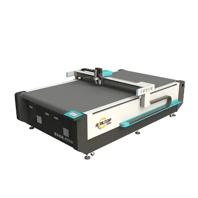 Clothing Cutting Machine System for Garment, Apparel Garment Textile Fabric Cutting Equipment With Pick up Table CNC With Ce