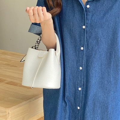 Wholesale Fashion Handbag Shoulder Straps Ladies Handbag Designer Handbags Famous Brands