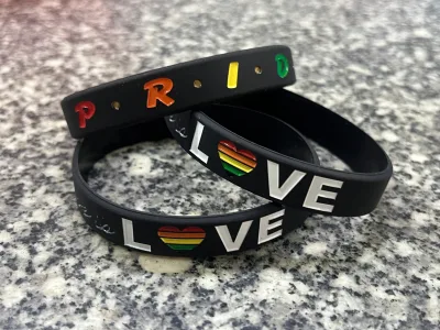 Custom LGBT Rainbow Bracelets LGBTQ Silicone Wristband Bracelets Rubber Wristbands Gay Pride Bracelet