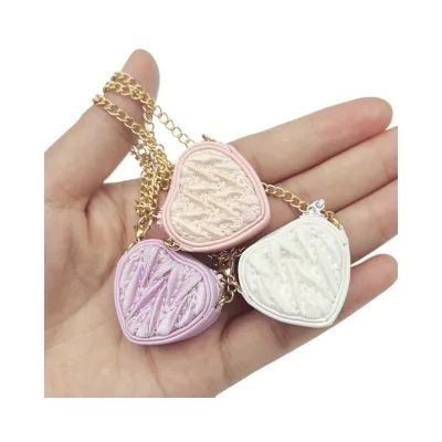 Labubu Designer Cute Heart Shape Dressing Decorations Bag Doll Accessories