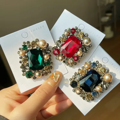 Fancy Day Vintage Ruby Emerald Green Geometric Brooch Pin Rhinestone Women Children's Wedding Gift Jewelry