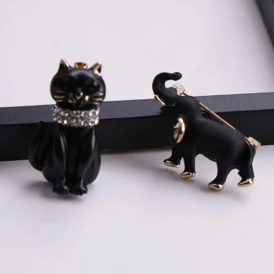 1pc Retro Women's Enamel Black Cat Elephant Brooch Alloy Rhinestone Inlaid Cartoon Small Brooch Fashion Accessories Fashion Pins