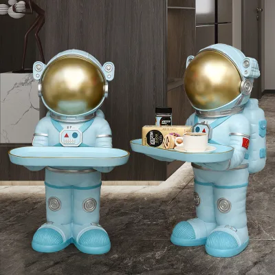 C063 Modern Luxury Astronaut Sculpture Small Desk Living Room Art Ornaments Resin Spaceman Figurine Storage Tray Coffee Tables