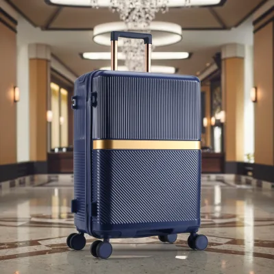 2025 Brown Hard Shell Luggage Light Weight Spinner Scratch-Resistant Design OEM ODM Customizable Logo PC Material Lock Opening