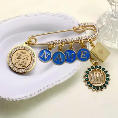 Wholesale Customization Brooch 316L Stainless Steel Baby Keepsake Pin with with Letter Pendent Charms Shower Gift