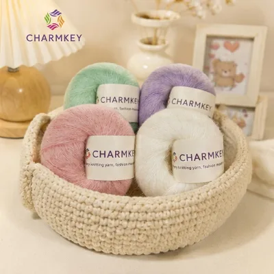 Factory Supply Mohair Wool Acrylic Mixed Yarn Soft Cloud Fluff Blended Yarn Fancy for Fashion Apparel