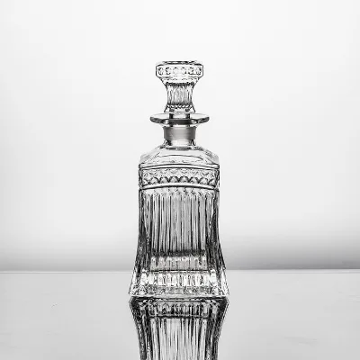 Wholesale Beauty 500ml Crystal Flint Glass Whiskey Decanter