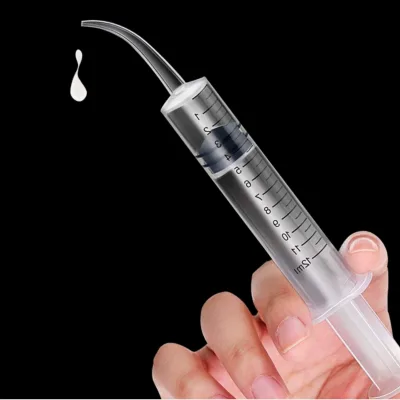Disposable Dental Irrigation Syringe with Curved Tip 12ml Electric Plastic Ce Weller Dental Implant Price Price of Dental Burs