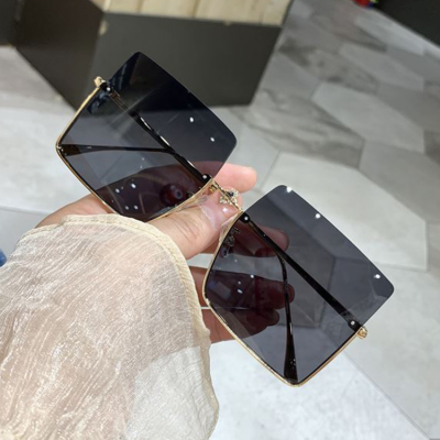 Retro Ins Hot Design Shades Luxury Oversize Square Rimless Glasses Sunglasses Unisex