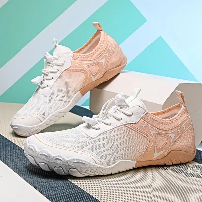 New Outdoor Sports Trail Running Shoes for Couples Five Fingers Beach Swimming Hiking Mountaineering Wading Upstream Shoes