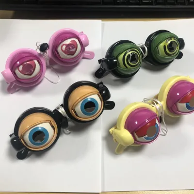 New Children's Toys with Eye-catching Drawstring Blinking Glasses Are Novel, Unique and Funny
