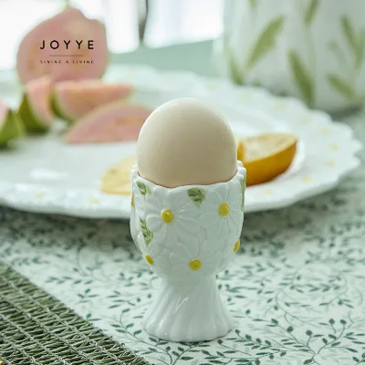 JOYYE Korean Ins Style Elegant 3D Embossed Floral Hand Painted Daisy Ceramic Egg Cup Holder for Breakfast Wedding Home Dining
