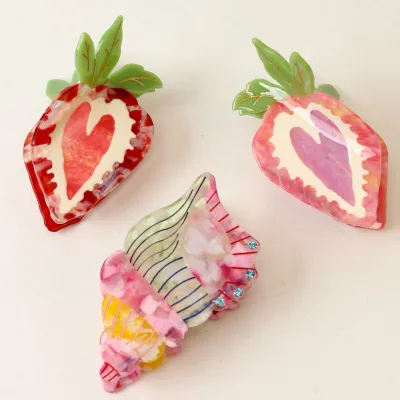 High Quality Heart Strawberry Conch Shaped Hair Claw Clips Sweet Rhinestone Acetate Splicing Ocean Hair Accessories for Women
