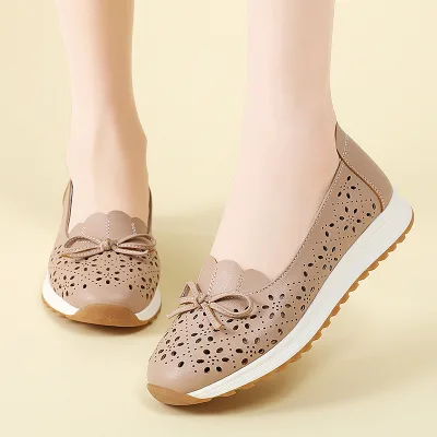 Women's Pu Cut-Out Flats Breathable Slip-On Shoes Soft Sole Anti-Slip Light Comfortable Walking Shoes Spring Autumn Summer