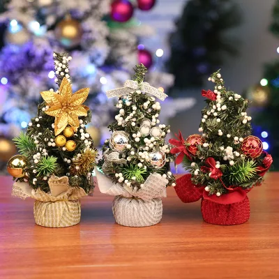 Christmas Decorations 20cm Mini PVC Christmas Tree Indoor Use Mall Window and Desktop Ornament Small Gift