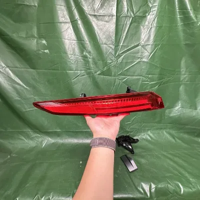 High Quality Auto Parts Manufacturer Supply for Toyota for Camry Harrier Auto Parts 81498-06010 81497-06070 81498-06070 Tail Lig