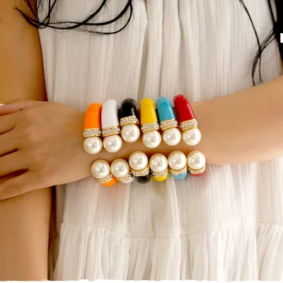 Wholesale Punk Open Hand Chunky Jewelry Luxury Anniversary Crystal Pearl Enamel Alloy Cuff Bangle Bracelet Unisex