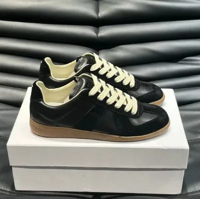 Men's British Fashion Classic Training Shoes for Spring Autumn Seasons Genuine Leather Lace-Up Leisure B30 Sports Shoes