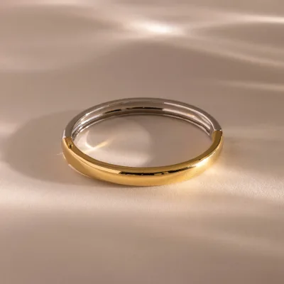 Jewelry Manufacturers Custom Waterproof 316L Stainless Steel 18k Gold Plated Metal Bangle Bracelet for Women Everyday Wear