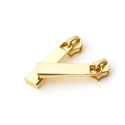 Bag Hardware Factory Directly Supply Fashion Metal Zipper Pull Pet Travel Bag Zipper Pull