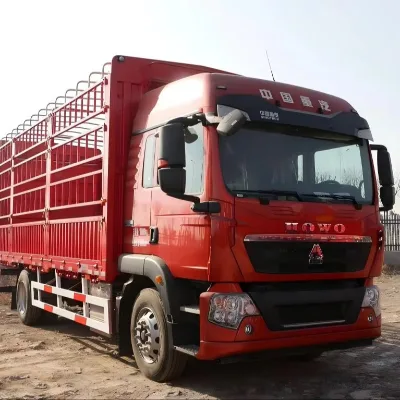 Sinotruk HOWO TX Fence Cargo Truck Used 250HP Diesel Weichai Engine Agricultural Sideline Transportation 4x2 Euro 3