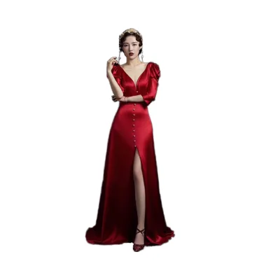 Red Elegant A-Line Evening Dress Simple Stylish Bridal Toast Host Performance for Annual Meetings Party Plain Dyed Technique