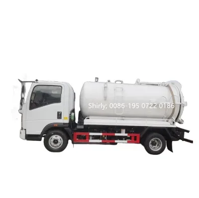 SINOTRUK HOWO 5 Cubic Meters Sewage Pump Drainage Truck 5000L Sewage Suction Truck