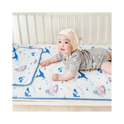 Summer Baby Cool Crib Mattress Pad Stay Away From Rash Ice Silk Breathable Absorbent Non-slip Cooling Baby Mattress Pad