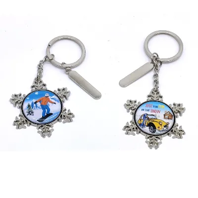 Custom logo Metal European Travel Gift Christmas Keychain Winter Snow Mountain Skating Skiing Souvenir Snowflake Keychain