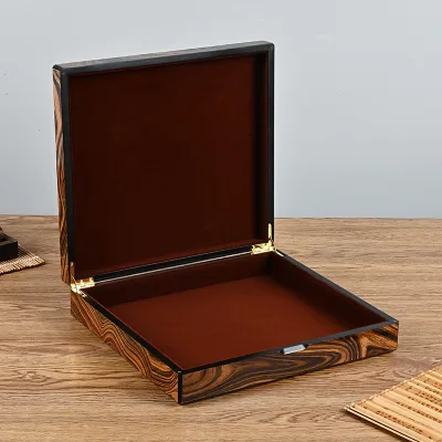 High Quality MDF Wood Lacquered Rectangular Custom Logo Jewelry Storage Box for Necklaces Pendants Rings Jade Special