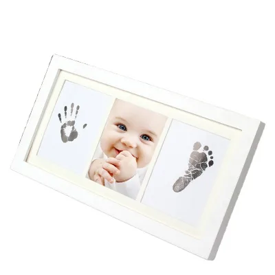 Customized Logo 5- 7 Days Gift& Home Decoration Wooden Newborn Marcos De Foto Baby Footprint Handprint Wood Photo Frame