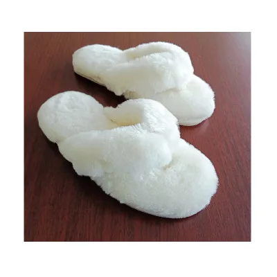 Custom Embroidery logo Plush Shearling Fur Slipper Soft White Color Warm Open Toe Cross Fashion Sheepskin Fur Slides slippers