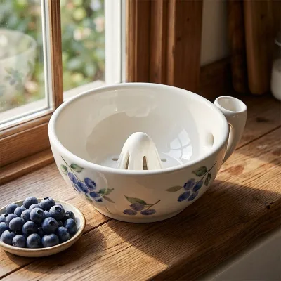 Top Sale Factory Customized Classic Design Ceramic Blueberry Bowl for Home & Hotel & Restaurant