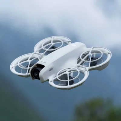 Portable Neo Fly More Combo Neo Motion Fly More Combo at Just 135g with Full-coverage Propeller Guards