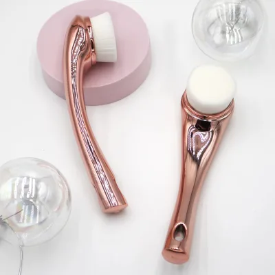 Rose Gold Crescent-Bend Handle Electroplated Face Wash Brush for Blackhead Removal Guangdong Made Model JC0096