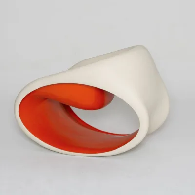 Y042 Modern Hollowed-out Stool Carved Sofa Personalized Leisure Chairs Outdoor Art Decor Garden Balcony Special Leisure Chair