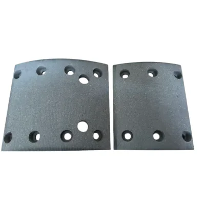 SinotHigh Quality Sinotruk HOWO Truck Chassis Spare Parts Brake Lining Block Disc Brake Pad New Shandong WG9100440029