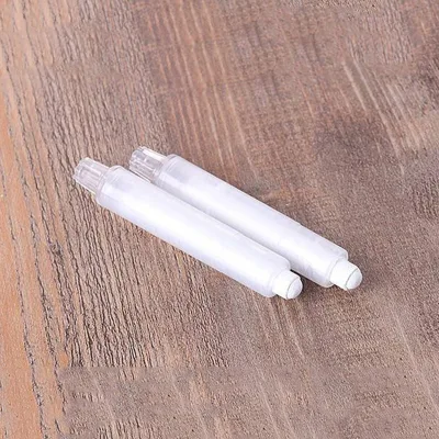 Clear Dust-Free Chalk Holder, Extended Chalk Gripper, Universal for Water-Soluble Chalk for Preschool & Training Centers