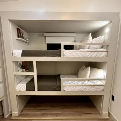Bunk Beds Suitable for Campervan Custom Bedding of RV Motorhome Fold and Lift Bed