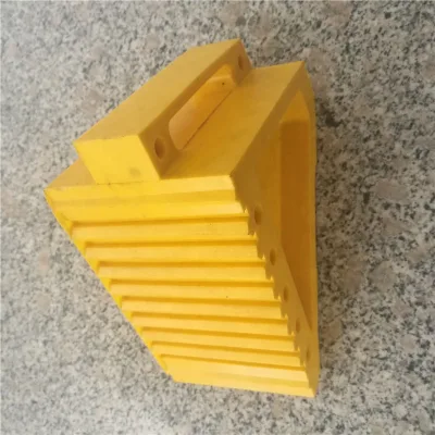 Durable Environmental Yellow PU Wheel Chocks Colorful Triangle Shape CANDOR Brand CE Certified 195x115x155mm for Cars