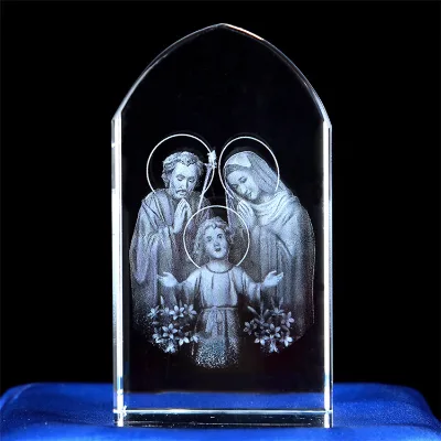 3D Laser Cut Crystal Cube with Religious Christian Design Eco-Friendly Customizable Gift for Parents