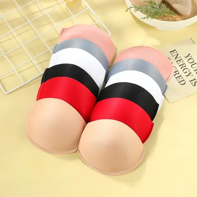 High Quality Seamless Round Chest Cushion Pads with Upper Support Split Breathable Design for Comfortable Underwear Accessories