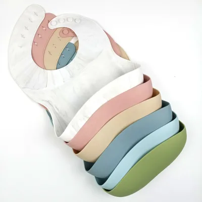 Wholesale Children Kids Dinnerware Custom Color Silicone Bib Set Manufacturer Price Cheap Bibs Baby Silicone Feeding Sets