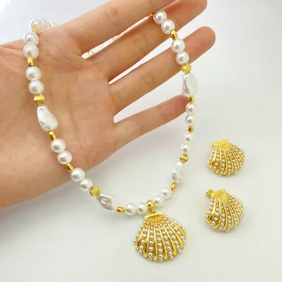 High Quality 18K Gold Plated Brass Round Pearl Shell Charm Necklace Set for Women 18 Inches Length Anniversary Jewelry