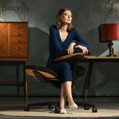 Ergonomic Office Chair with 135° Tilt, Adjustable Lumbar Support & 10-Position Lock, Distinctive Design