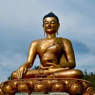 Majestic Buddha Metal Statue Buddhism Bronze Sculpture